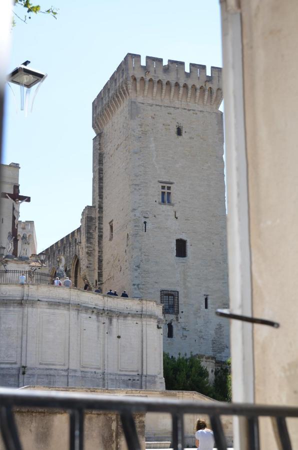 Face Au Palais Des Papes Apartment Avignon Bagian luar foto